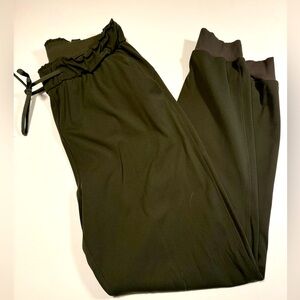 Lululemon high rise jogger